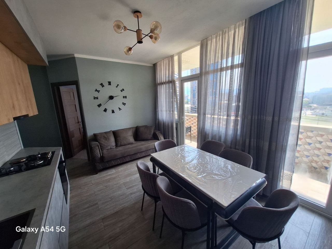 Spacious 2BR Apartment for Rent in Batumi 